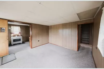 300 E 4th Street, East Brady, PA 16028 - Photo 10