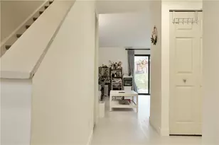 3707 Allendale Cir, Pittsburgh, PA 15204 - Photo 2