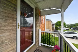 631 Blossom Dr, Pittsburgh, PA 15236 - Photo 28