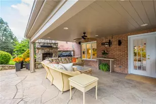 209 Redwood Dr, Peters Township, PA 15367 - Photo 46