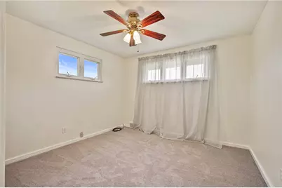 5393 Overland Trl, Pittsburgh, PA 15236 - Photo 10