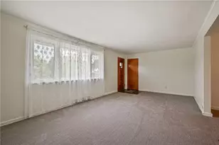 5393 Overland Trail, Pittsburgh, PA 15236 - Photo 6