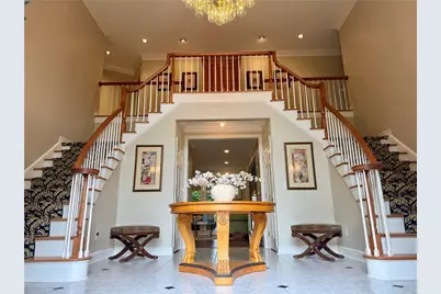 2195 Chardonnay Cir, Hampton, PA 15044 - Photo 4