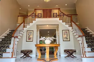 2195 Chardonnay Cir, Hampton, PA 15044 - Photo 4