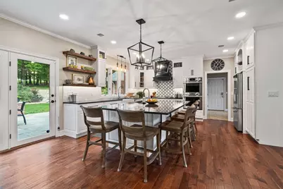 2195 Chardonnay Cir, Hampton, PA 15044 - Photo 6