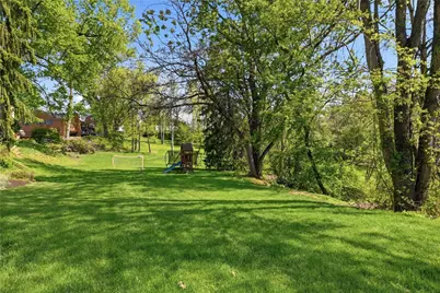 2539 Lindenwood Drive, Pittsburgh, PA 15241 - Photo 38