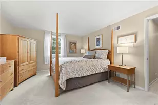 2539 Lindenwood Dr, Pittsburgh, PA 15241 - Photo 30