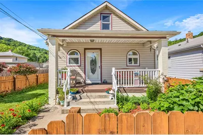 115 Eckert St, Leet Township, PA 15003 - Photo 1