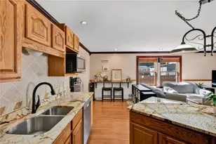 115 Eckert St, Leet Township, PA 15003 - Photo 6