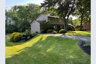 1598 Pinetree Drive, Pittsburgh, PA 15241 - Photo 2