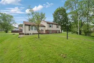 525 Elm St, Indiana Boro, PA 15701 - Photo 2