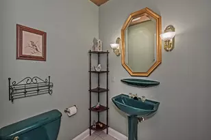 125 Castlebrooke Dr, Peters Township, PA 15367 - Photo 14