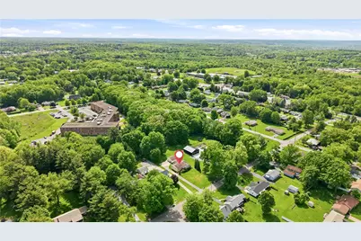 275 S Crescent Drive, Hermitage, PA 16148 - Photo 8