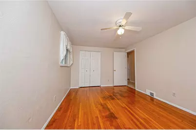 553 Invicta Dr, Pittsburgh, PA 15235 - Photo 16