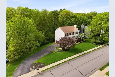 435 Cloverdale Dr, Pine Township, PA 15090 - Photo 4