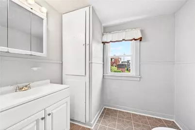 1123 Athalia Ave, Monessen, PA 15062 - Photo 22