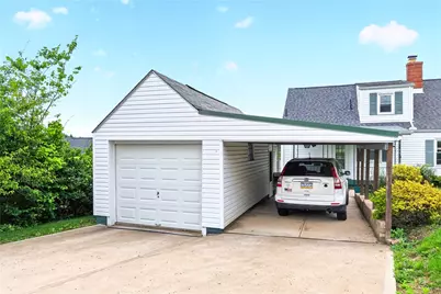 1123 Athalia Ave, Monessen, PA 15062 - Photo 28
