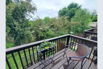 23 Hiland Valley Dr, Ross Twp, PA 15229 - Photo 12
