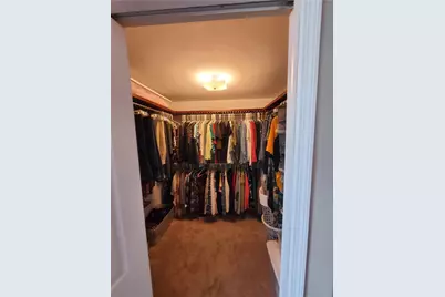 23 Hiland Valley Dr, Ross Twp, PA 15229 - Photo 18