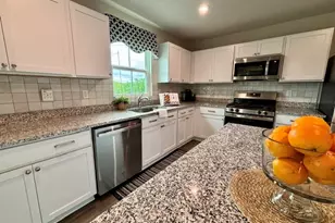 317 Arden Dr, Lancaster Township, PA 16037 - Photo 10