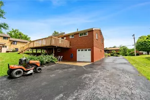 250 Burch Dr, Moon/Crescent Twp, PA 15108 - Photo 22