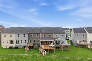 2044 Cade Dr, Center Township, PA 15061 - Photo 42