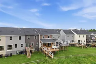 2044 Cade Dr, Center Township, PA 15061 - Photo 40