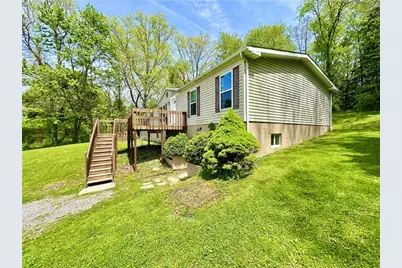 522 Gardner Stop Rd, Shenango Township, PA 16101 - Photo 2