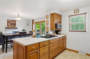 174 Crescent Garden Dr, Pittsburgh, PA 15235 - Photo 14