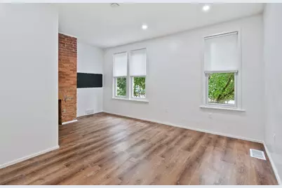 5160 Carnegie, Pittsburgh, PA 15201 - Photo 20