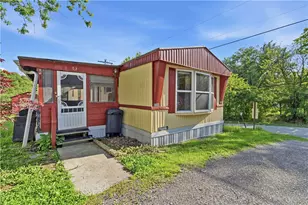 1300 Hidden Valley Dr, Robinson Twp, PA 15019 - Photo 4
