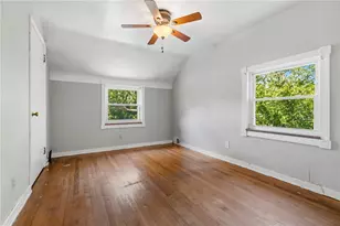 5211 White Oak Dr, Pittsburgh, PA 15147 - Photo 16