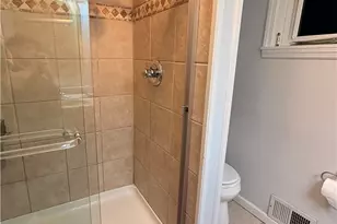 247 Darlan Hill Dr, Pittsburgh, PA 15239 - Photo 18