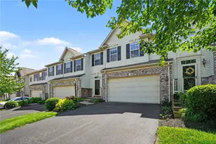 291 Maple Ridge Dr, Cecil, PA 15317 - Photo 1