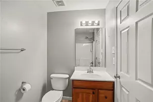 291 Maple Ridge Dr, Cecil, PA 15317 - Photo 22
