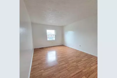 126 Smith St, Canonsburg, PA 15317 - Photo 10