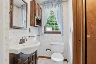 1409 Royal Park Blvd, South Park, PA 15129 - Photo 20