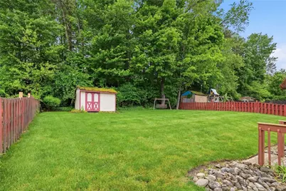 1409 Royal Park Blvd, South Park, PA 15129 - Photo 36