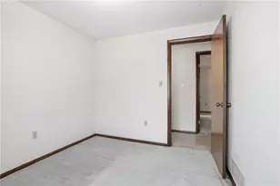 1409 Royal Park Blvd, South Park, PA 15129 - Photo 24
