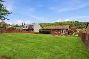1409 Royal Park Blvd, South Park, PA 15129 - Photo 36