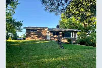 101 Hibiscus Drive, Wilkins Township, PA 15145 - Photo 2
