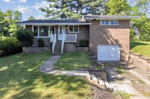101 Hibiscus Dr, Wilkins Township, PA 15145 - Photo 1