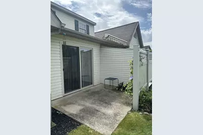 1039 Timberwood Drive, Chippewa Township, PA 15010 - Photo 6