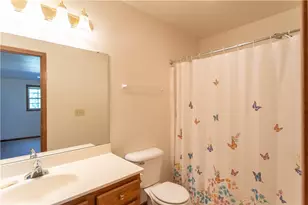 1039 Timberwood Dr, Chippewa Township, PA 15010 - Photo 22