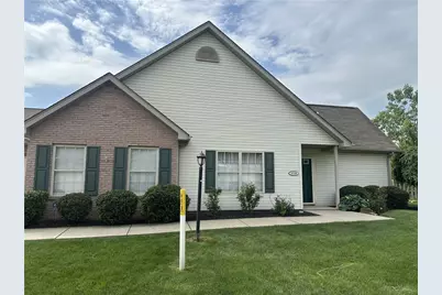 1039 Timberwood Drive, Chippewa Township, PA 15010 - Photo 2