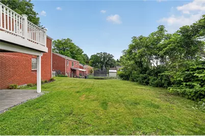 5038 Carlyn Dr, Pittsburgh, PA 15236 - Photo 24