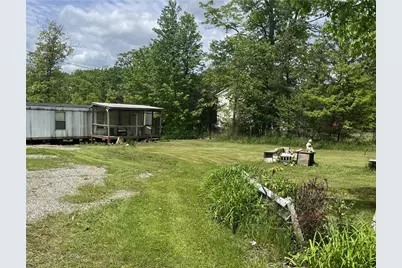 332 Parker Pike, Allegheny Township, PA 16049 - Photo 2