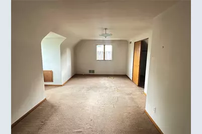 2 Emerson St, Uniontown, PA 15401 - Photo 10