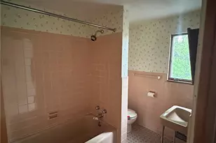 2 Emerson St, Uniontown, PA 15401 - Photo 16