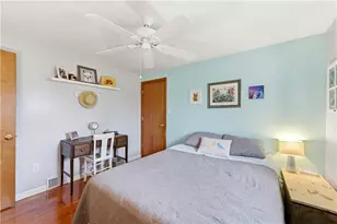 200 Avenue F, Pittsburgh, PA 15221 - Photo 26